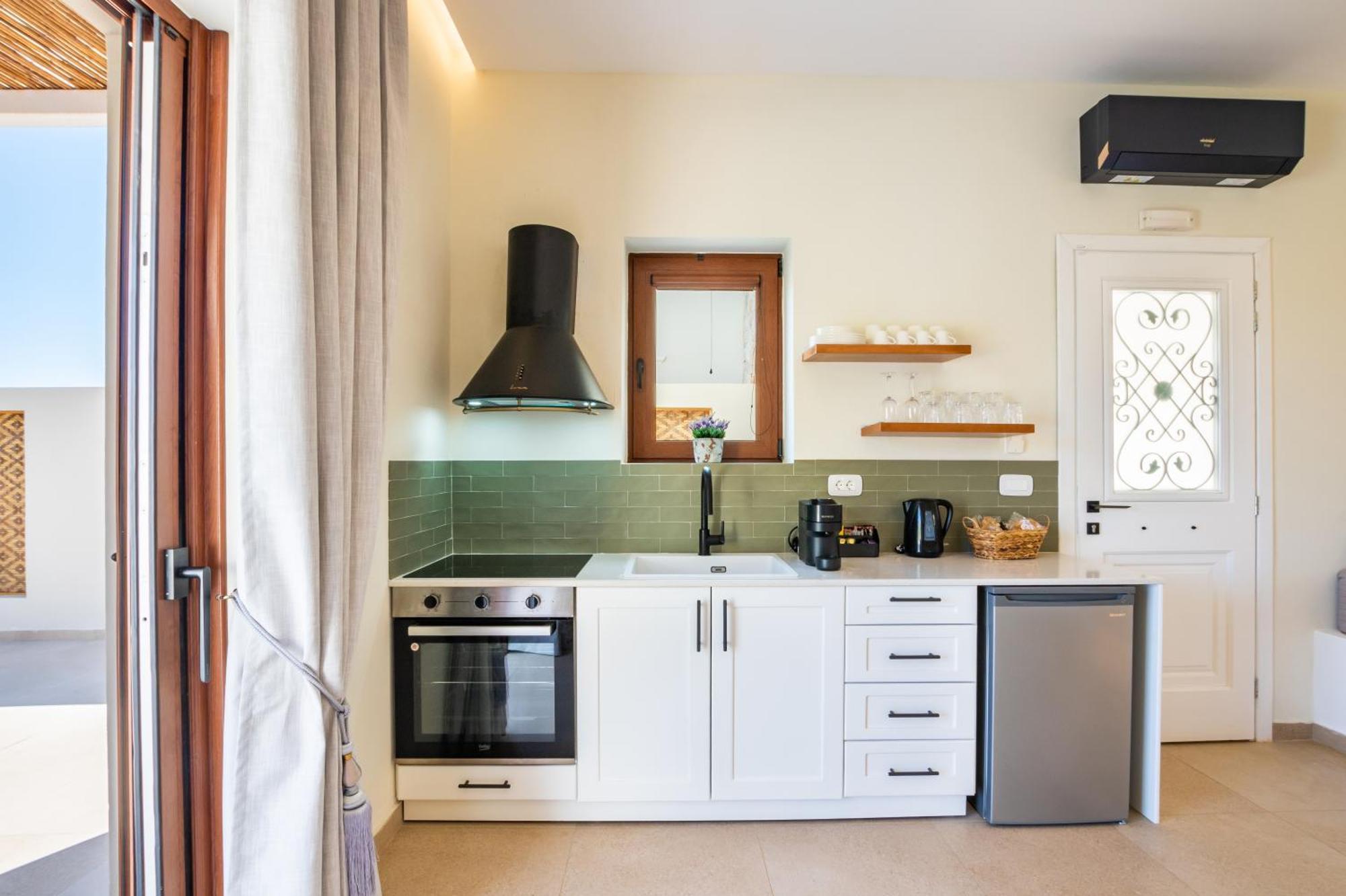 Mertelia Luxury Villas Kyra Panagia Екстериор снимка