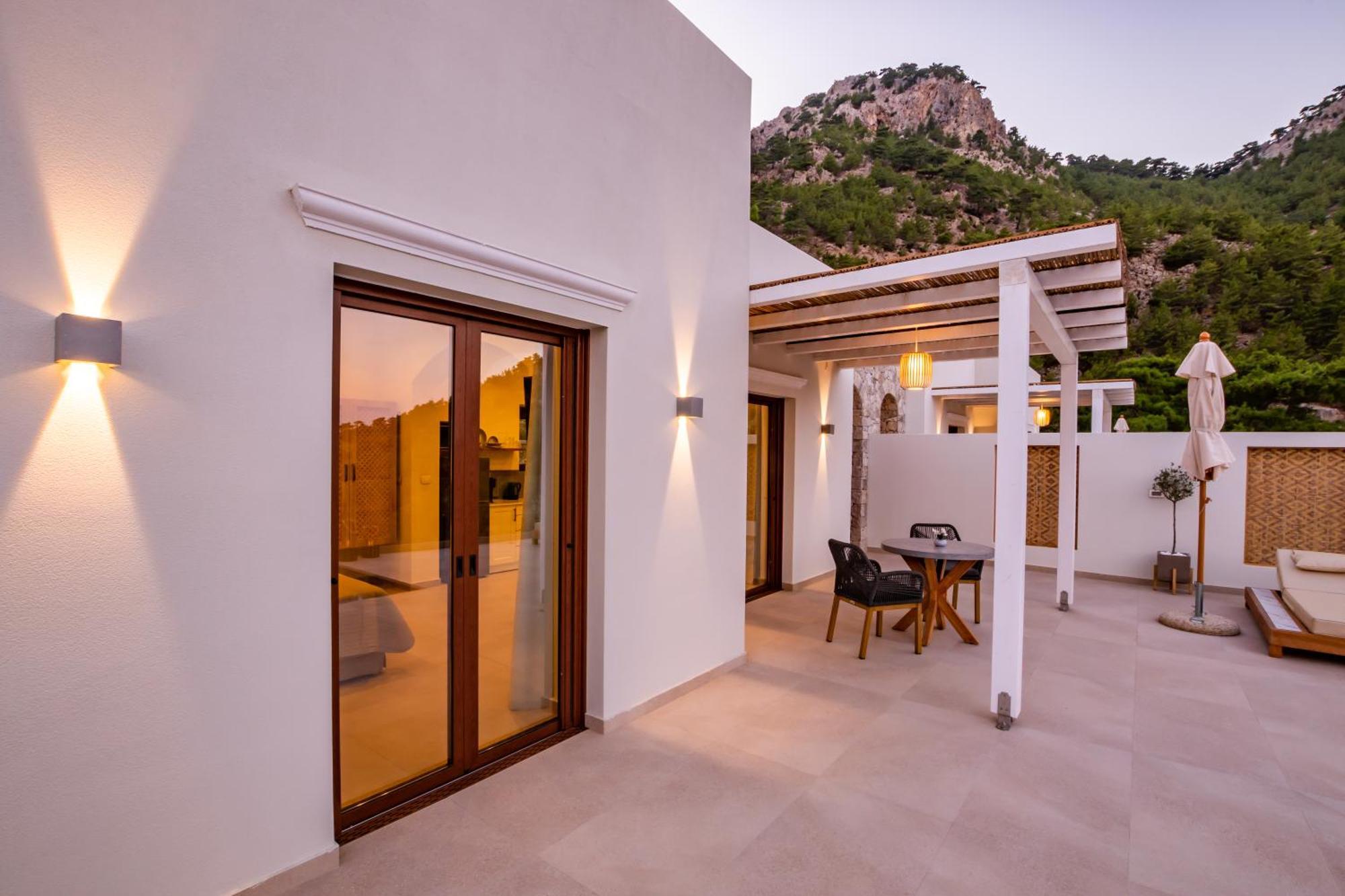 Mertelia Luxury Villas Kyra Panagia Екстериор снимка