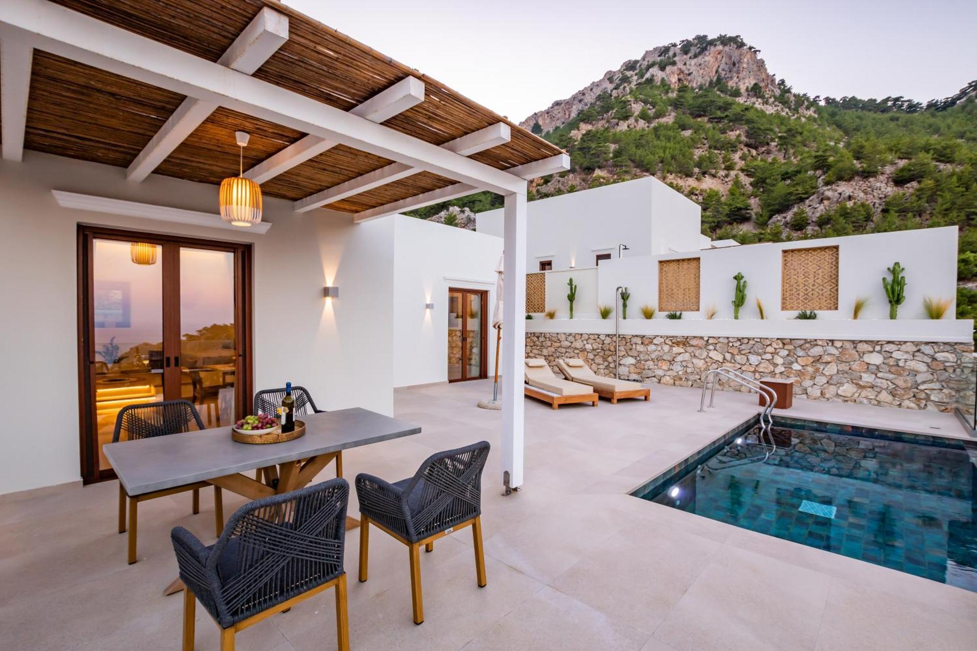 Mertelia Luxury Villas Kyra Panagia Екстериор снимка